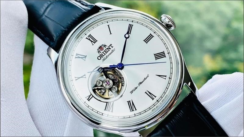 Orient l&agrave; thương hiệu đồng hồ nổi tiếng được th&agrave;nh lập v&agrave;o năm 1901 tại Nhật