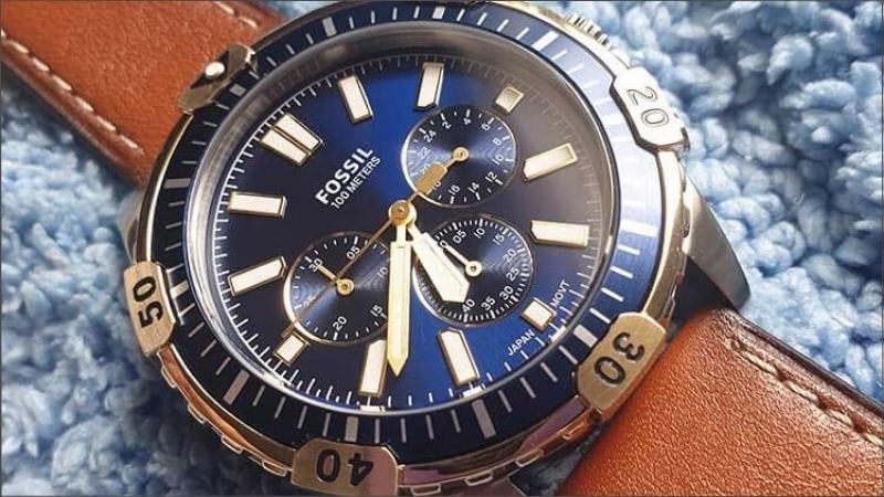 Fossil l&agrave; thương hiệu đồng hồ nổi tiếng của Mỹ trực thuộc Fossil Group