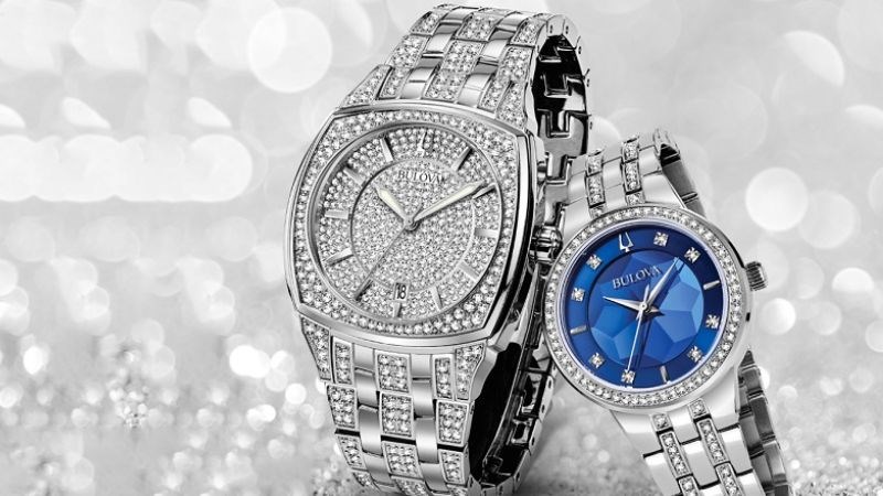 Đồng hồ nối tiếng với chất lượng độ bền cao cùng thiết kế sang trọng Đồng hồ nối tiếng với chất lượng độ bền cao cùng thiết kế sang trọng