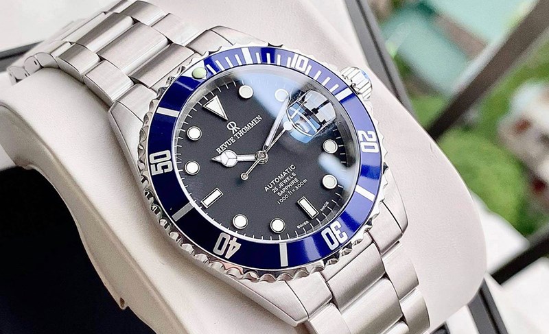 Khả năng chống nước của mẫu đồng hồ n&agrave;y từ 20ATM trở l&ecirc;n