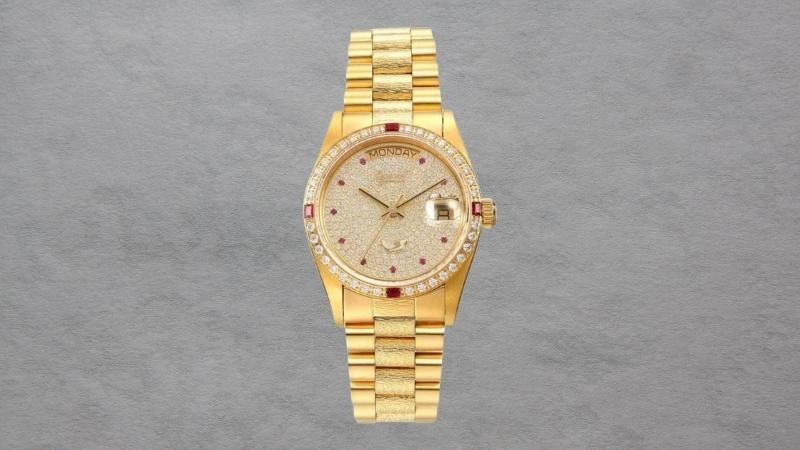 Sản phẩm sử dụng v&agrave;ng 14K hoặc 18K kh&ocirc;ng lẫn tạp chất để chế t&aacute;c đồng hồ