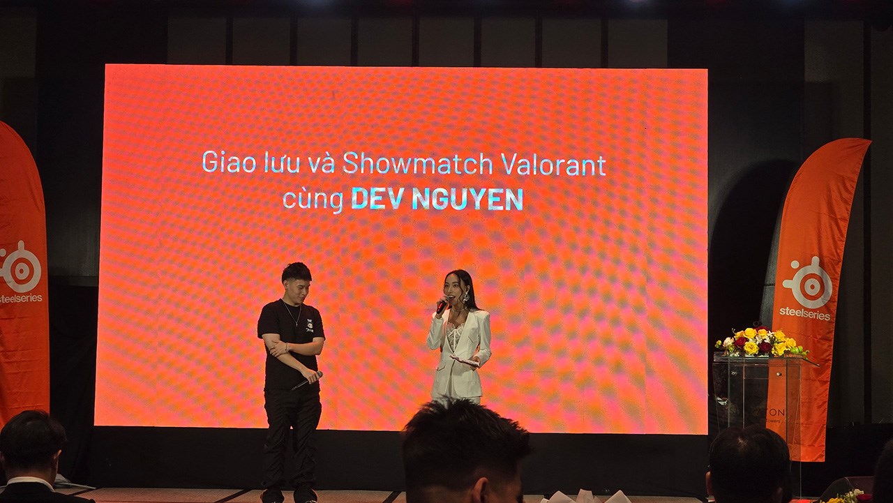 SteelSeries còn là nhà trợ cho các đổi tuyển eSports hàng đầu