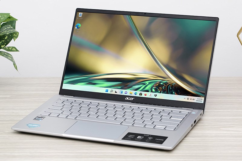 Hiệu năng m&aacute;y vượt trội nhờ con chip Intel Core i5-1240P