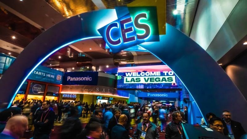 CES là sự kiện ra mắt sản phẩm công nghệ thường niên tại Las Vegas CES là sự kiện ra mắt sản phẩm công nghệ thường niên tại Las Vegas