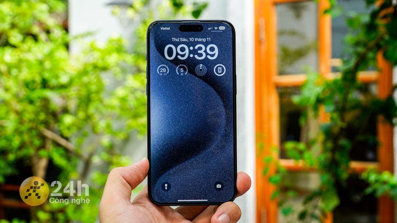 TOP 5 smartphone bán chạy nhất 3/2024