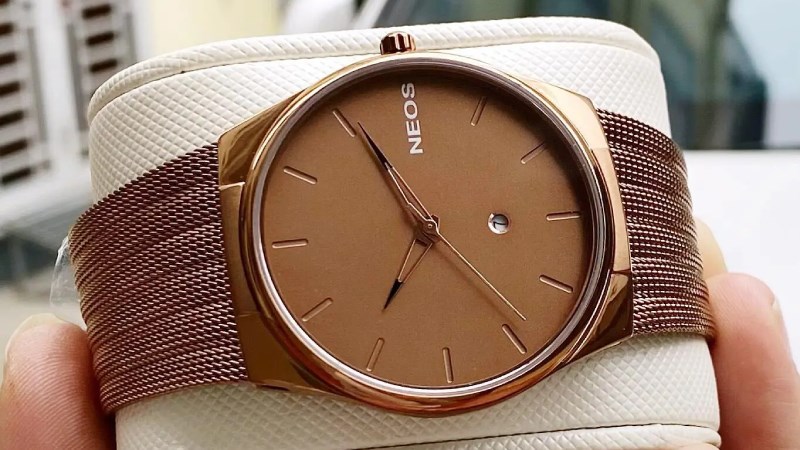 Mỗi kim đồng hồ đều được thiết kế sắc xảo, tinh tế