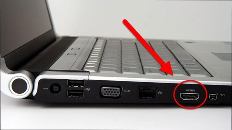 M&aacute;y chiếu kh&ocirc;ng nhận m&aacute;y t&iacute;nh do lỗi của cổng kết nối tr&ecirc;n m&aacute;y t&iacute;nh