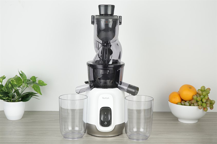 Máy ép chậm Tefal ZC600138 sau khi lắp hoàn thiện