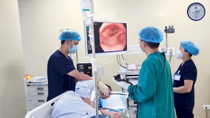 Nội soi dạ dày giúp bác sĩ chẩn đoán nguyên nhân gây nóng rát dạ dày