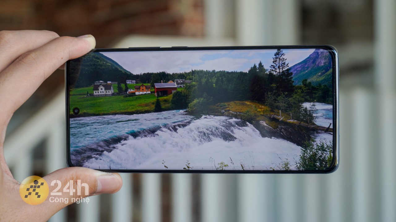 Màn hình cong Màn hình cong