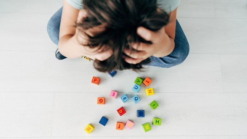 Bệnh nhân rối loạn ngôn ngữ có thể không nghe hiểu được lời nói của người khác