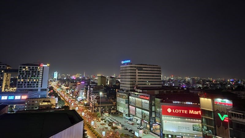 H&igrave;nh ảnh r&otilde; n&eacute;t với Vision Booster tr&ecirc;n Samsung Galaxy S22+ 5G 256GB