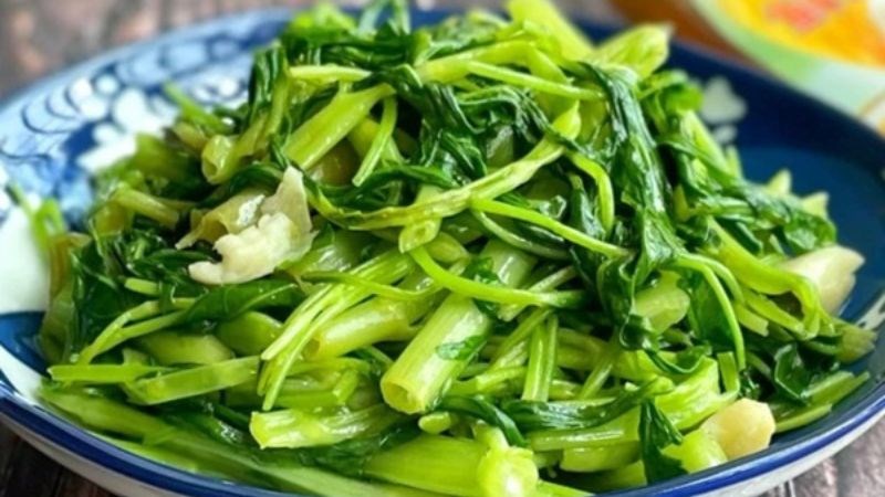 Bà bầu sau sinh nên hạn chế ăn rau muống để tránh để lại sẹo Bà bầu sau sinh nên hạn chế ăn rau muống để tránh để lại sẹo