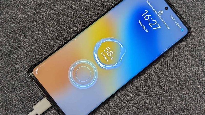 Bạn có thể thoải mái trải nghiệm mọi thao tác trên máy cả ngày Bạn có thể thoải mái trải nghiệm mọi thao tác trên máy cả ngày