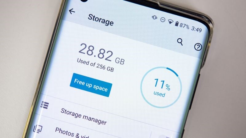 Khả năng lưu trữ n&ocirc;̉i b&acirc;̣t nhờ dung lượng b&ocirc;̣ nhớ lớn 