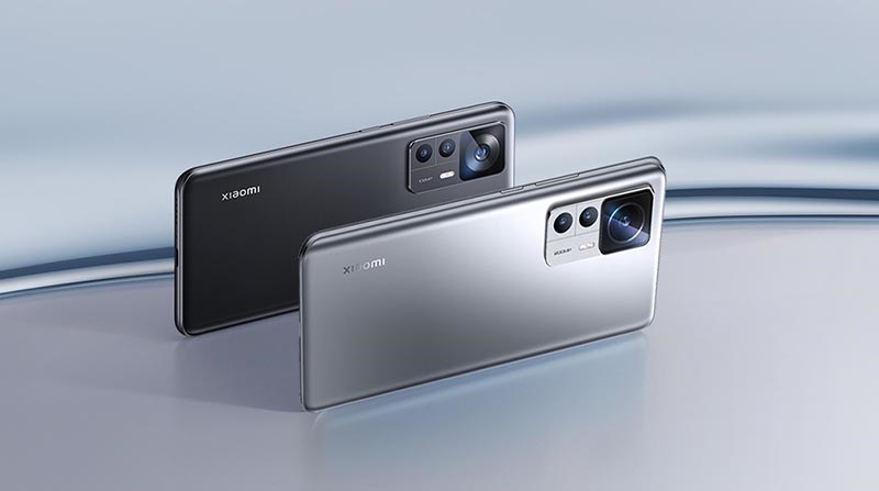 Ph&acirc;n biệt 2 chiếc điện thoại n&agrave;y th&ocirc;ng qua cụm camera