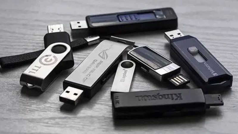 Có nhiều nguyên nhân khiến USB bị chuyển sang định dạng RAW Có nhiều nguyên nhân khiến USB bị chuyển sang định dạng RAW