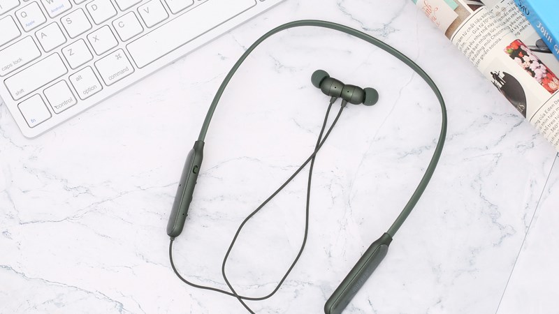 Thiết kế gọn g&agrave;ng, dạng v&ograve;ng cổ, th&iacute;ch hợp với mọi đối tượng