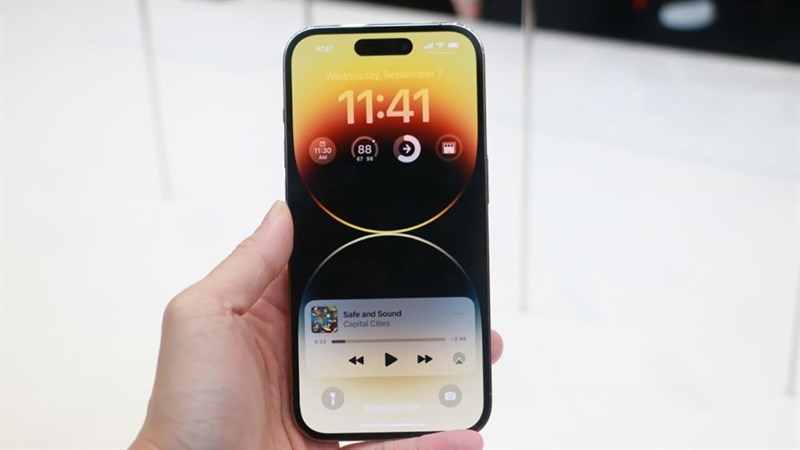 Always-On Display sử dụng công nghệ màn hình mới