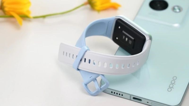 D&acirc;y đeo được l&agrave;m bằng silicone