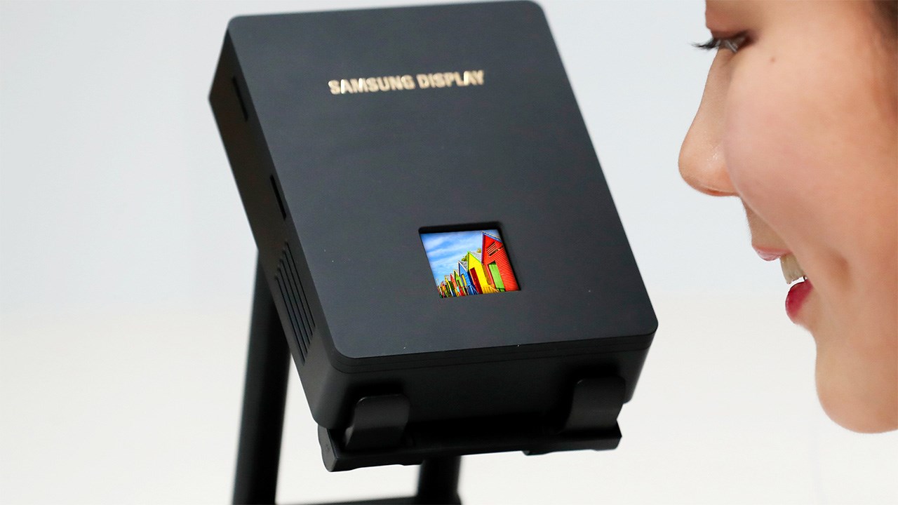 Samsung ra mắt màn hình Micro-OLED dành riêng cho kính thực tế ảo tăng cường XR