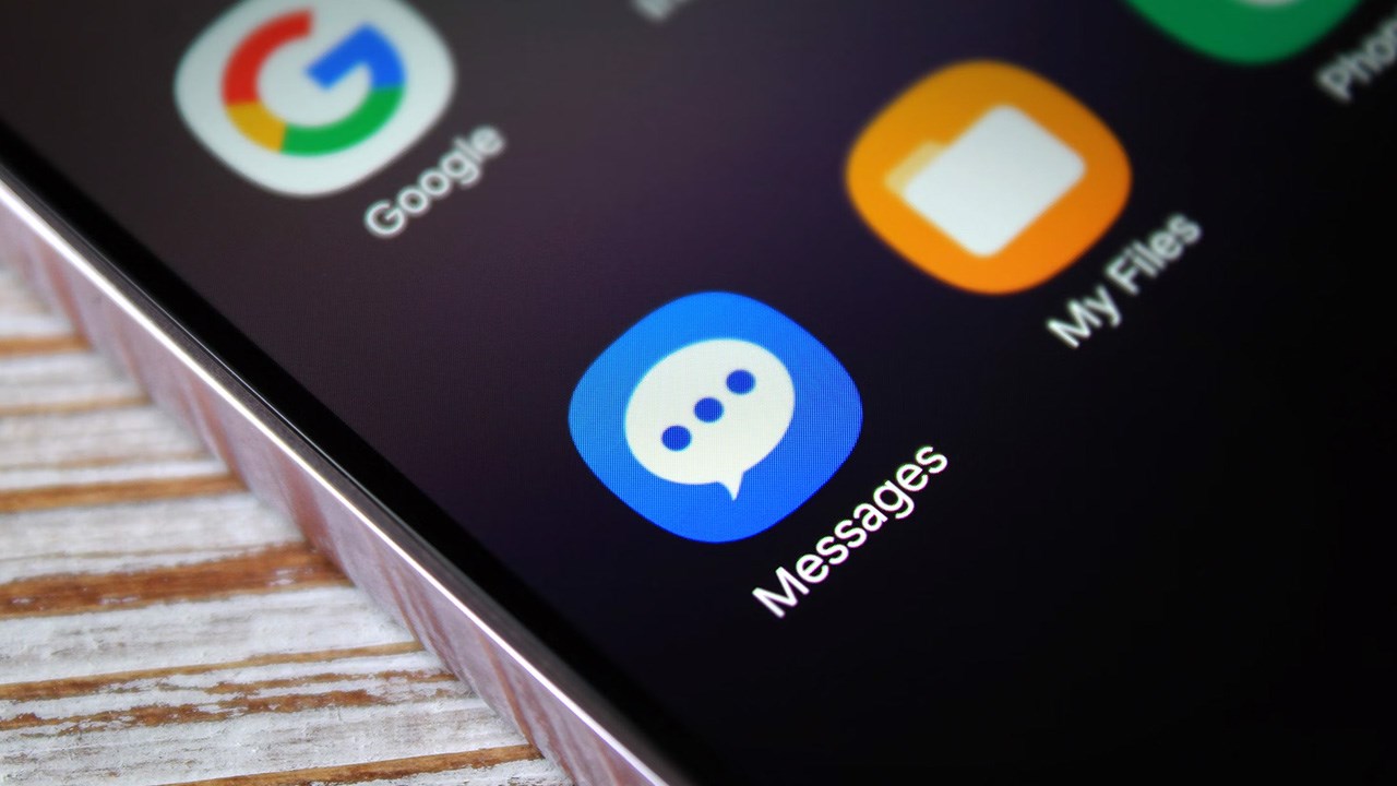 Samsung đang dần loại bỏ Samsung Messages để chuyển sang Google Messages 