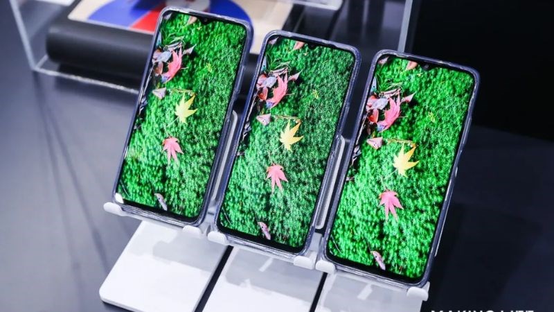 Màn hình ch&acirc;́t lượng mang đ&ecirc;́n trải nghi&ecirc;̣m đỉnh cao