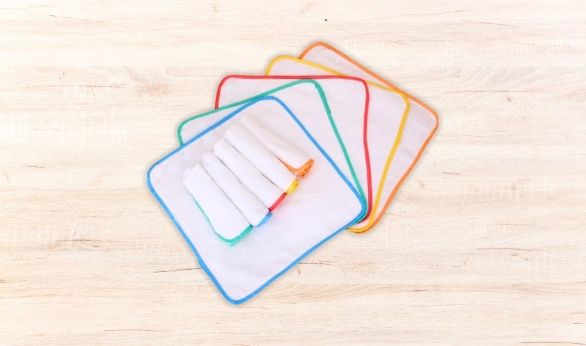 10 tấm lót KACHOOBABY 30x30 cm - Màu trắng