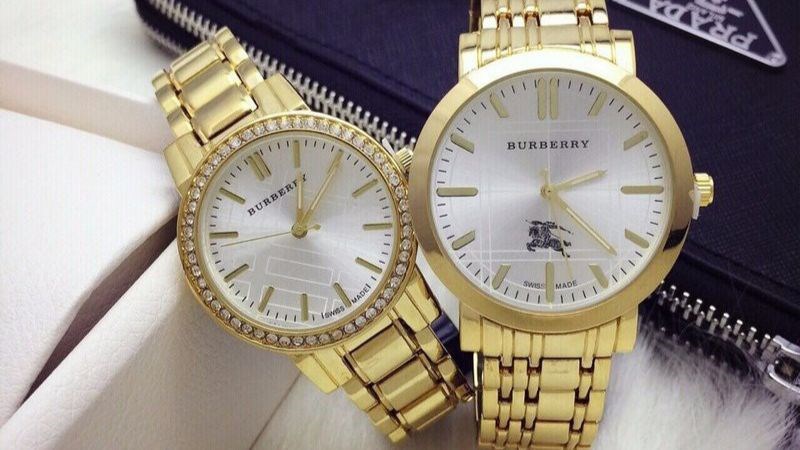 Kiểm tra mã đồng hồ Burberry bằng cách nhập mã đồng hồ lên website và chọn tìm kiếm. Kiểm tra mã đồng hồ Burberry bằng cách nhập mã đồng hồ lên website và chọn tìm kiếm.