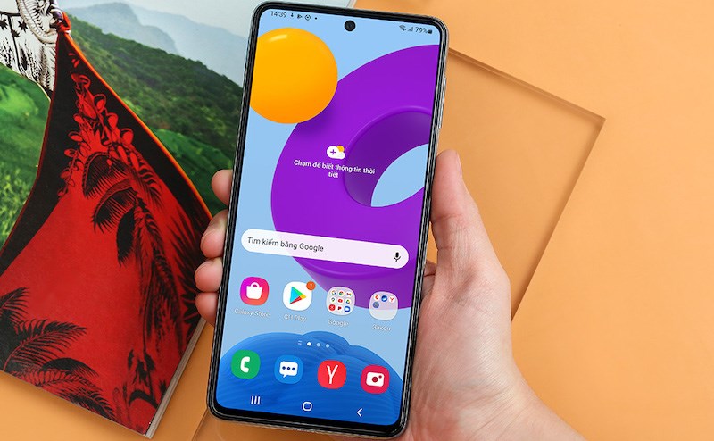 Samsung Galaxy M53 c&oacute; ngoại h&igrave;nh ấn tượng