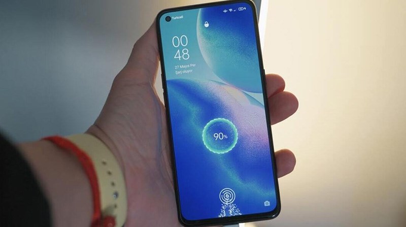 Mở khóa màn hình được 2 dạng Mở khóa màn hình được 2 dạng