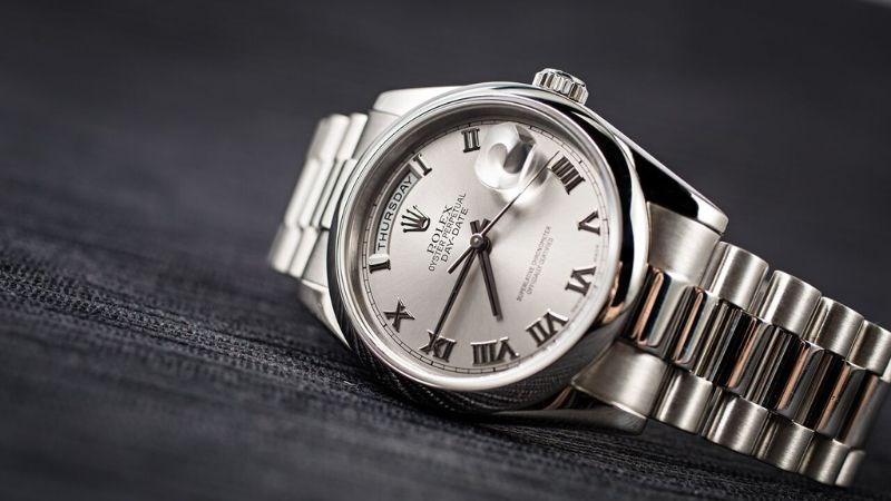 Bạch kim rất dễ bị nhầm lẫn với v&agrave;ng trắng 