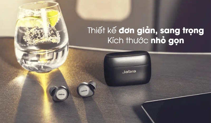 Tai nghe được trang bị c&ocirc;ng nghệ c&aacute;ch &acirc;m tốt