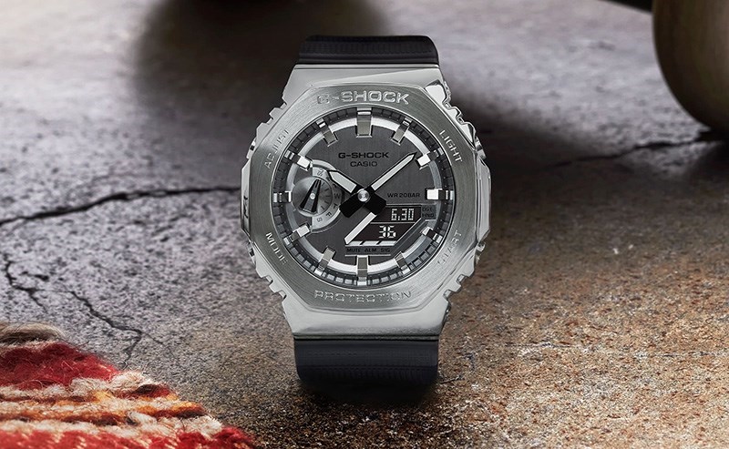 Độ rộng d&acirc;y của đồng hồ l&agrave; 25.7 mm mang đến cảm gi&aacute;c thoải m&aacute;i 