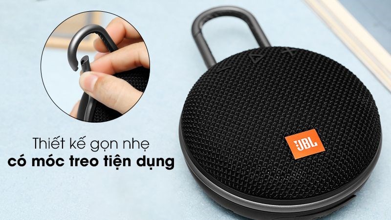 Loa c&oacute; thiết kế tay cầm độc đ&aacute;o, tiện lợi