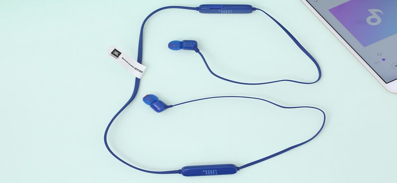 Thiết kế mạnh mẽ, năng động sẵn s&agrave;ng cho những cuộc chạy