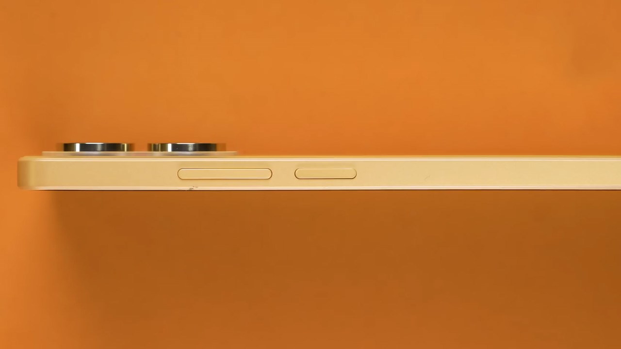 Cạnh phải của POCO X6 Neo