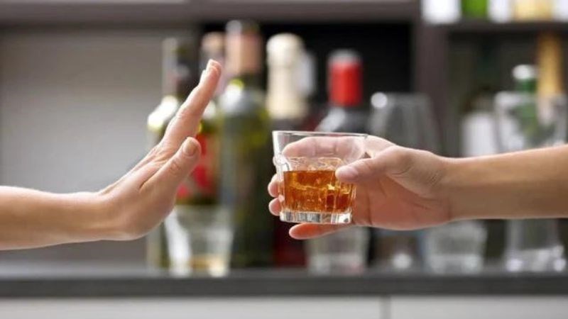 Kiêng bia rượu là biện pháp ngăn ngừa viêm gan do rượu hiệu quả Kiêng bia rượu là biện pháp ngăn ngừa viêm gan do rượu hiệu quả
