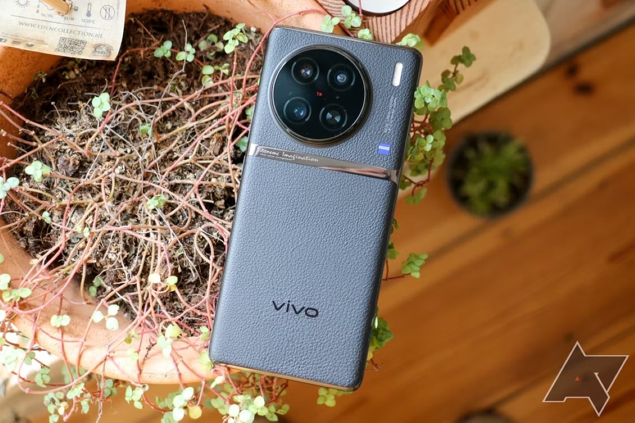 Vivo X100 Ultra có thể sẽ trình làng vào cuối tháng 4 Vivo X100 Ultra có thể sẽ trình làng vào cuối tháng 4
