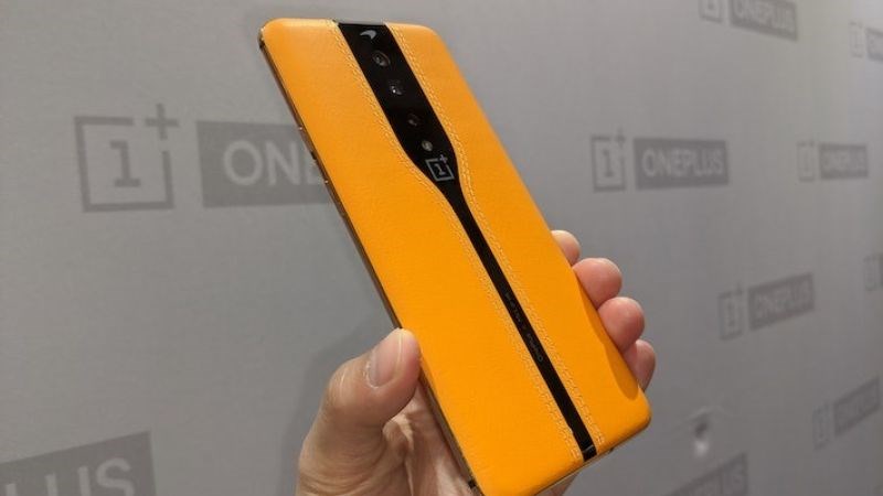 Đi&ecirc;̣n thoại th&ocirc;ng minh là sản ph&acirc;̉m c&ocirc;ng ngh&ecirc;̣ giữ vị th&ecirc;́ đứng đ&acirc;̀u v&ecirc;̀ ti&ecirc;u dùng 