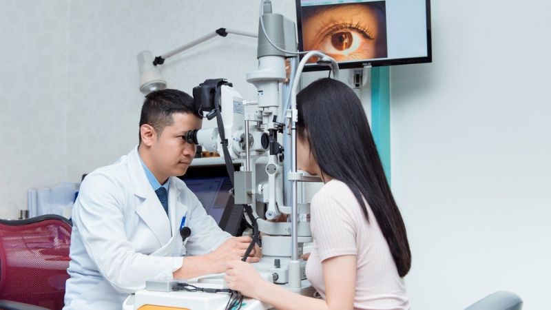 Bạn cần tái khám sau phẫu thuật theo lịch hẹn của bác sĩ