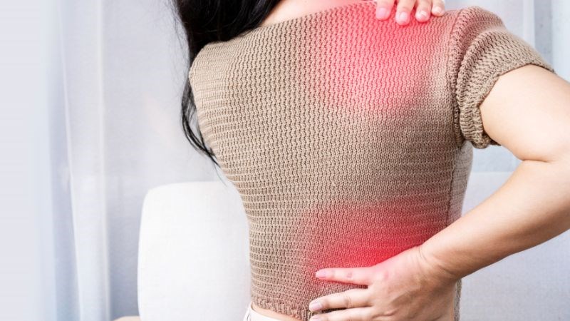 Việc bị đau lưng khi mang thai là điều rất phổ biến, đặc biệt là trong giai đoạn đầu