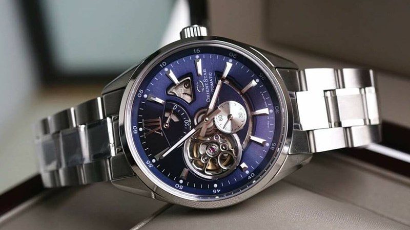 Đồng hồ cơ cũng có thể ngừng hoạt động khi bị khô đầu Đồng hồ cơ cũng có thể ngừng hoạt động khi bị khô đầu