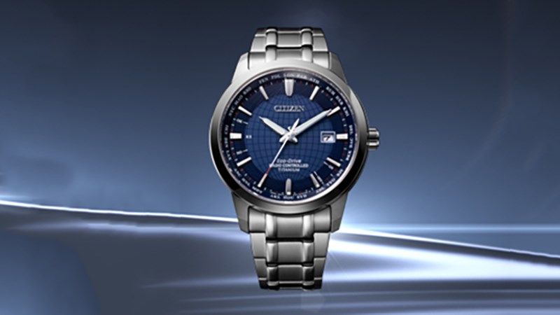 Khung viền Titanium thường c&oacute; gi&aacute; th&agrave;nh cao