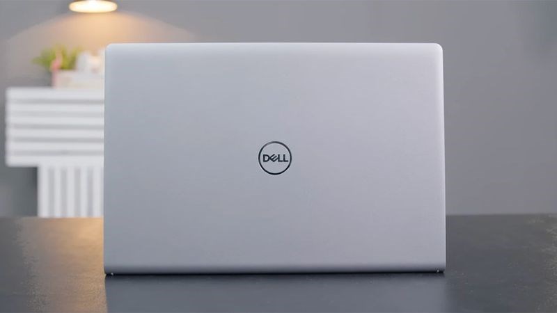 D&ograve;ng Dell Vostro c&oacute; thiết kế vỏ kim loại sang trọng