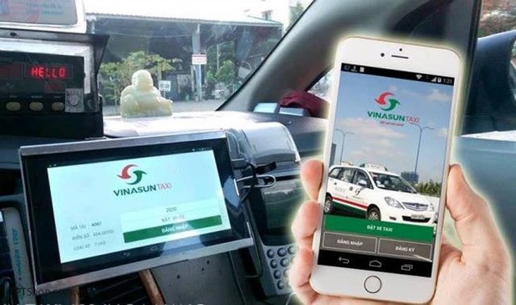 Ứng dụng Vinasun cho phép bạn đặt dịch vụ di chuyển bằng xe hơi 4 chỗ và 7 chỗ dễ dàng