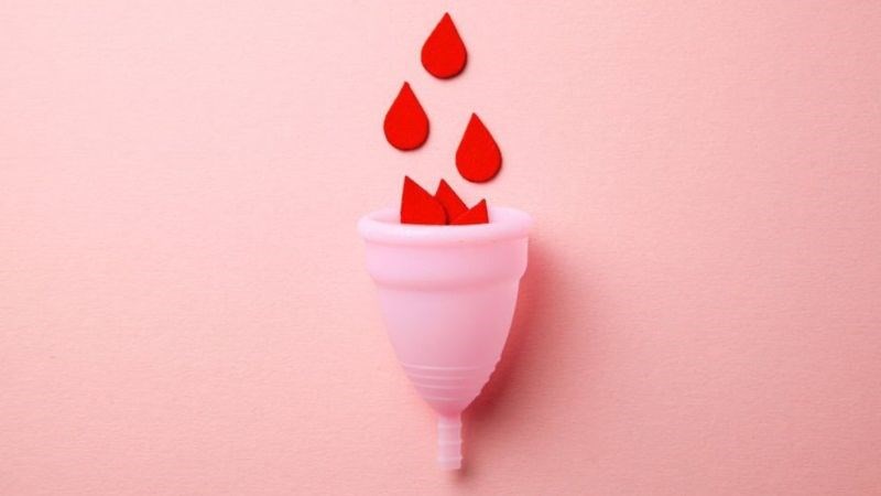 Cốc nguyệt san dùng để trữ lượng máu chảy ra ngoài trong ngày hành kinh