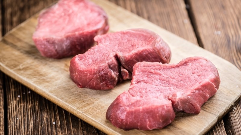 Thịt bò nạc nên là một phần trong các bữa ăn dinh dưỡng giàu protein