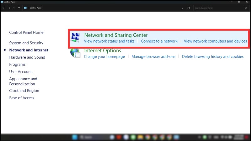 Chọn Network and Sharing Center