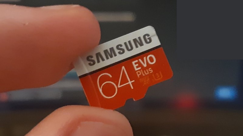 Thời gian sử dụng l&agrave; một trong những yếu tố quan trọng đối với thẻ nhớ